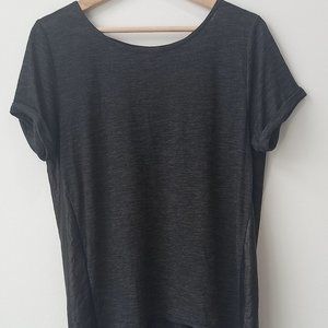 BCBG MaxZaria black/grey striped t-shirt